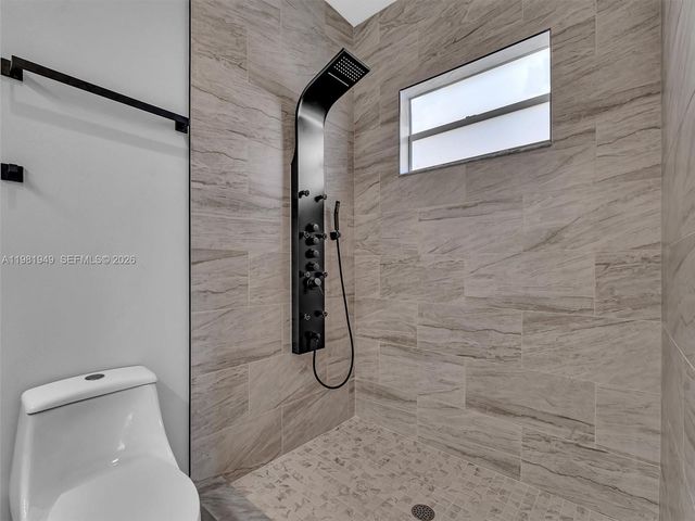 803 N 20th Street, Fort Pierce, FL 34950