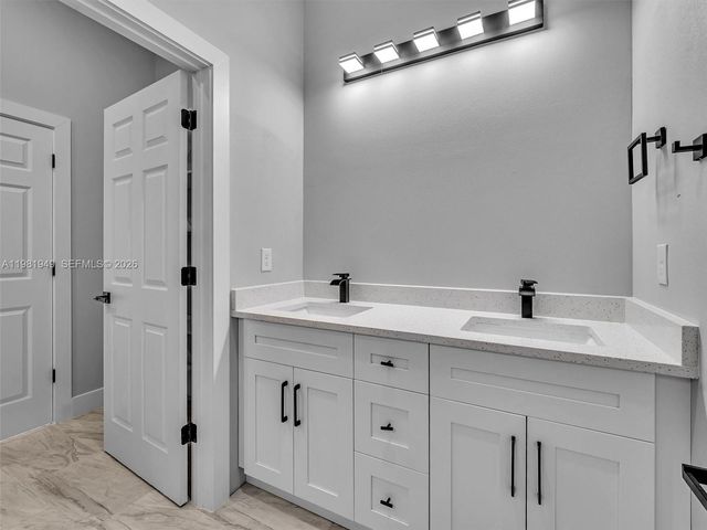 803 N 20th Street, Fort Pierce, FL 34950