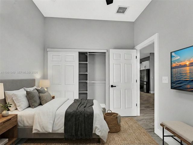 803 N 20th Street, Fort Pierce, FL 34950