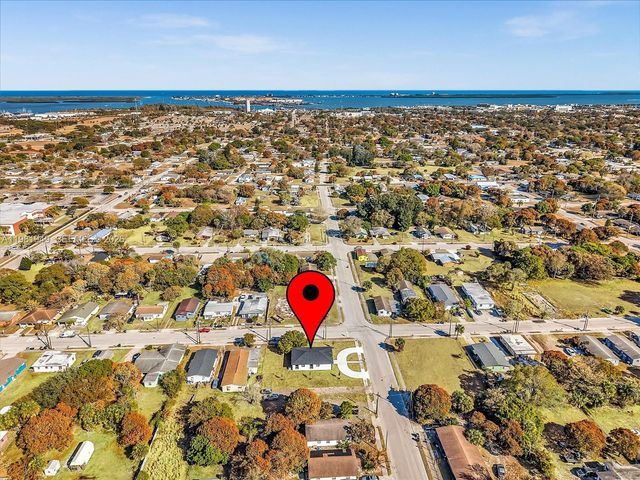 803 N 20th Street, Fort Pierce, FL 34950