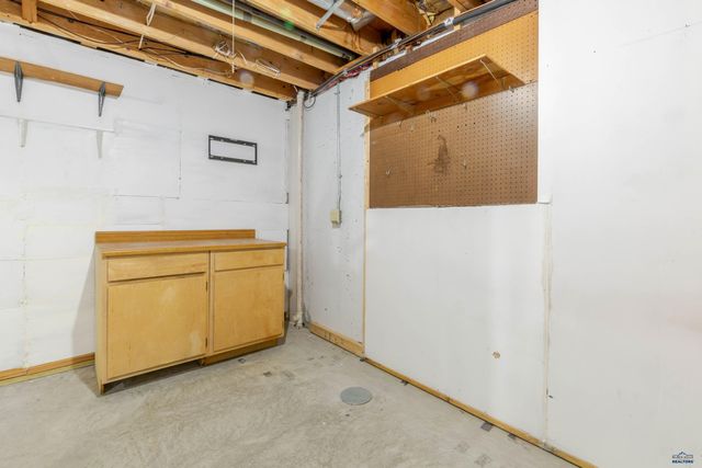 818 SYCAMORE, Rapid City, SD 57701