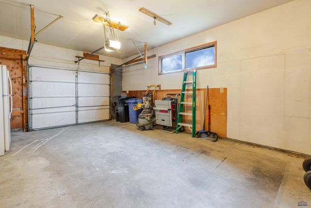 818 SYCAMORE, Rapid City, SD 57701