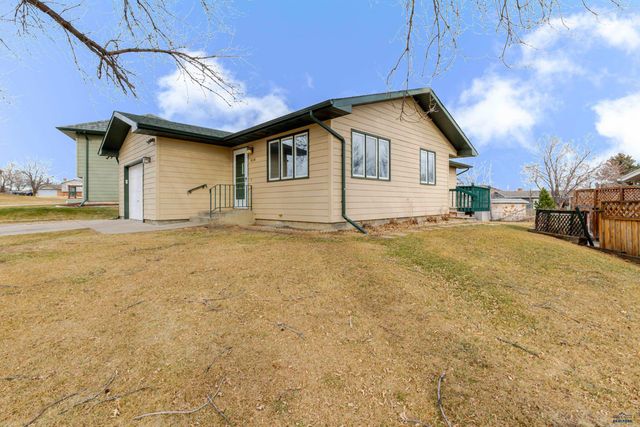 818 SYCAMORE, Rapid City, SD 57701
