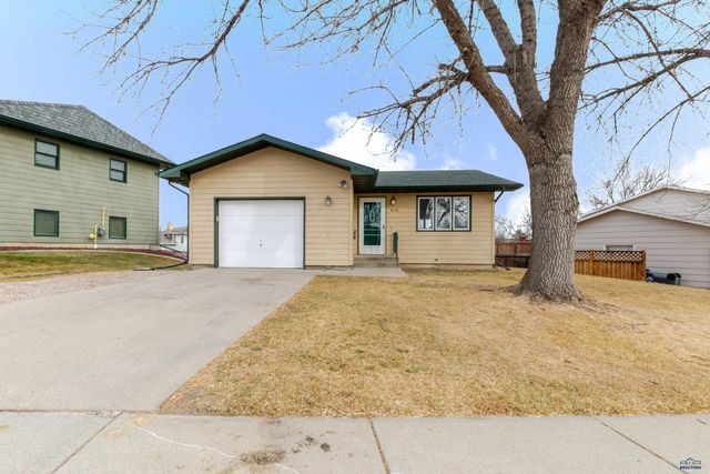 818 SYCAMORE, Rapid City, SD 57701