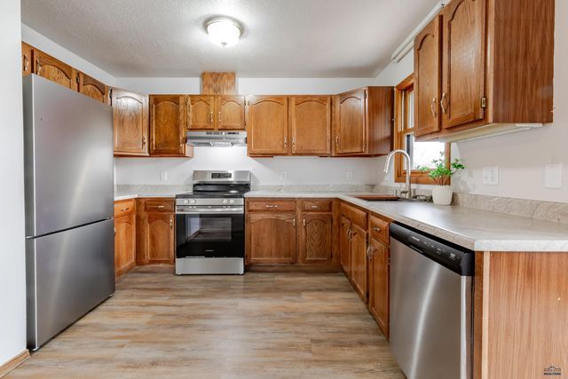 818 SYCAMORE, Rapid City, SD 57701