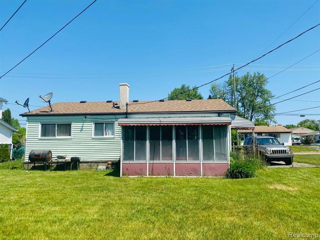 192 Gage Street, Pontiac, MI 48342