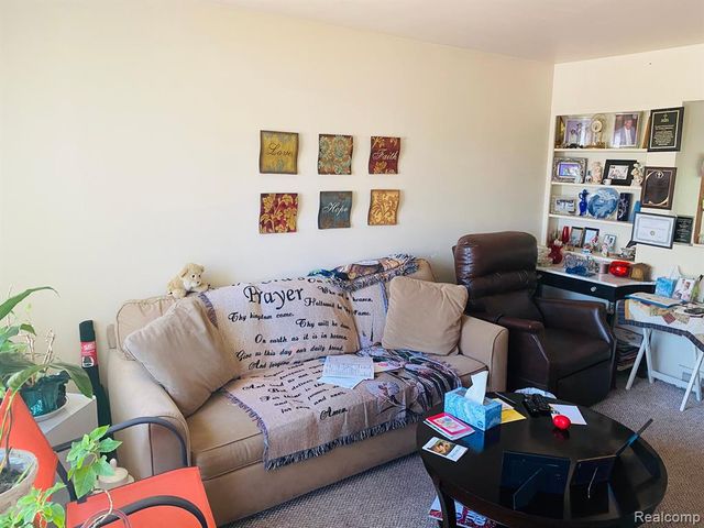 192 Gage Street, Pontiac, MI 48342