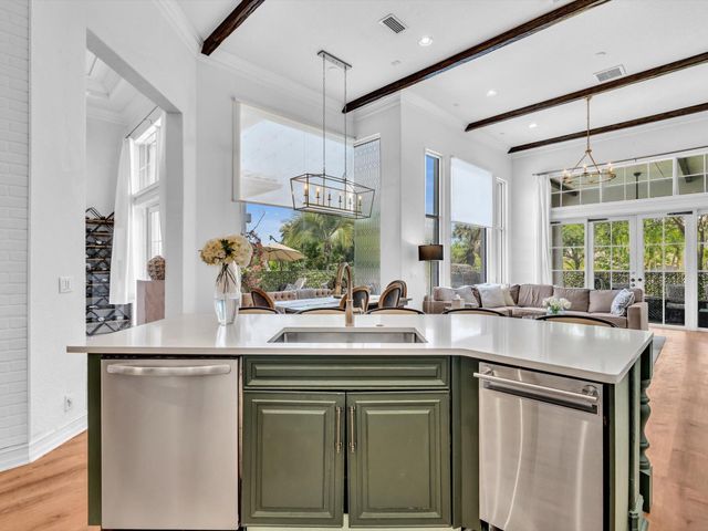7738 NW 112th Way, Parkland, FL 33076