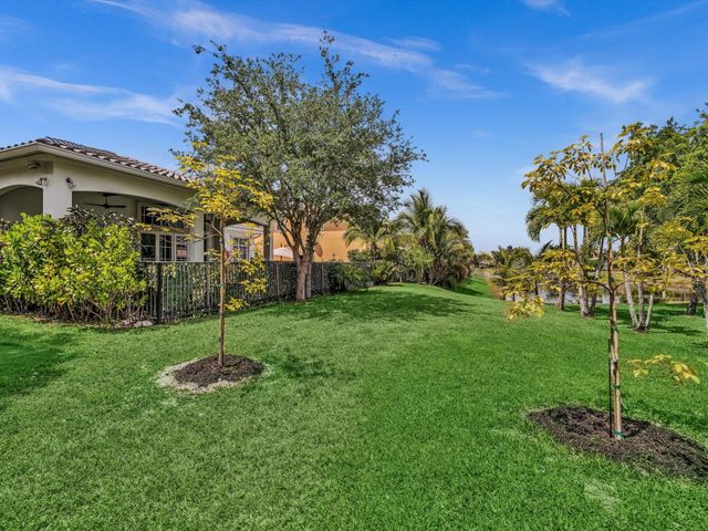 7738 NW 112th Way, Parkland, FL 33076