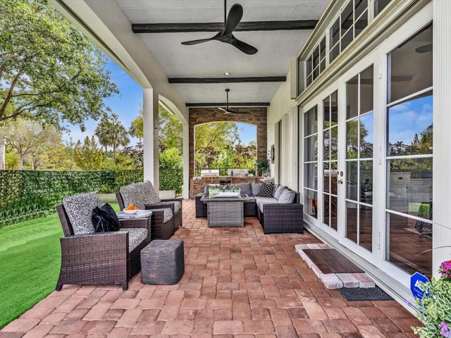 7738 NW 112th Way, Parkland, FL 33076
