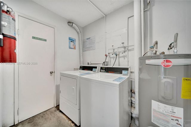 3221 NE 8th St 103, Pompano Beach, FL 33062