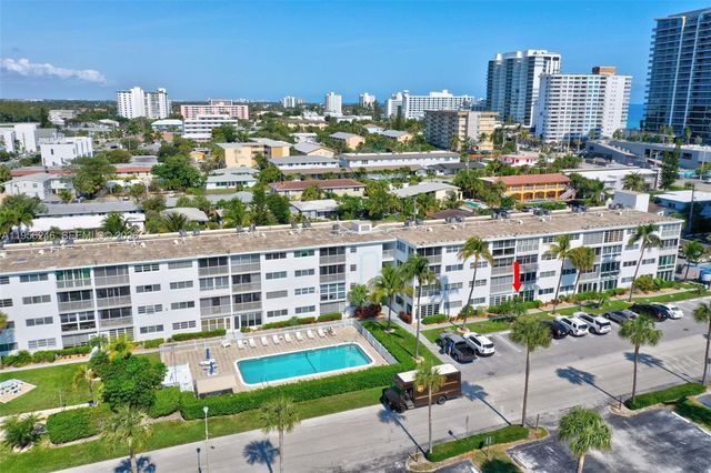 3221 NE 8th St 103, Pompano Beach, FL 33062