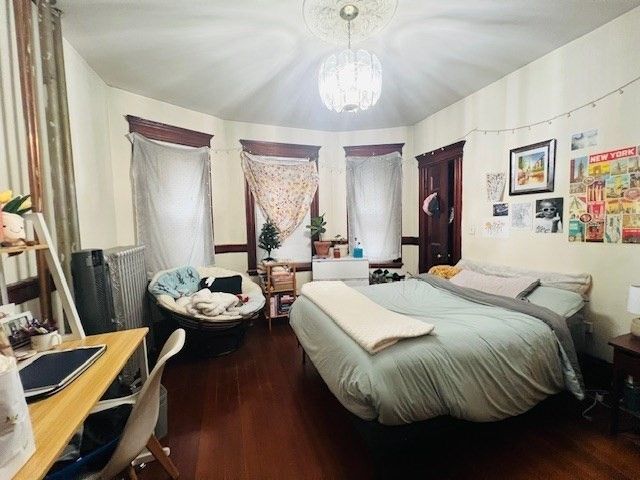 109 Calumet 1, Boston, MA 02120