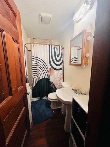 109 Calumet 1, Boston, MA 02120