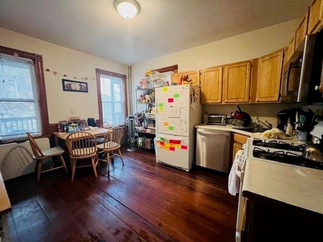 109 Calumet 1, Boston, MA 02120