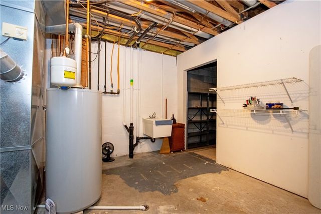 437 Danvers Court, Orrville, OH 44667