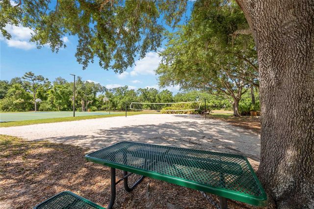 6446 BARBERRY COURT, Lakewood Ranch, FL 34202