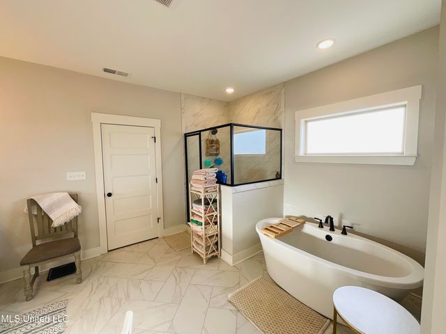 1411 S Clair Circle, Hernando, MS 38632