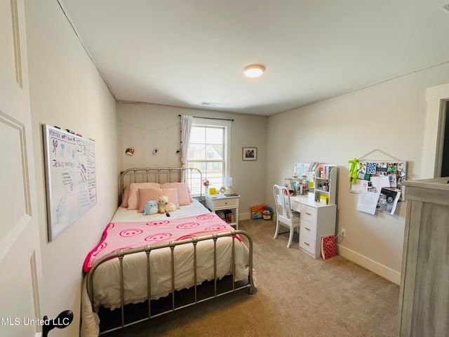 1411 S Clair Circle, Hernando, MS 38632