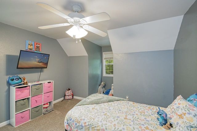 10733 NW Judy Drive, Bristol, FL 32321