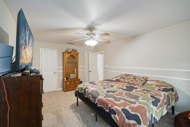 10733 NW Judy Drive, Bristol, FL 32321