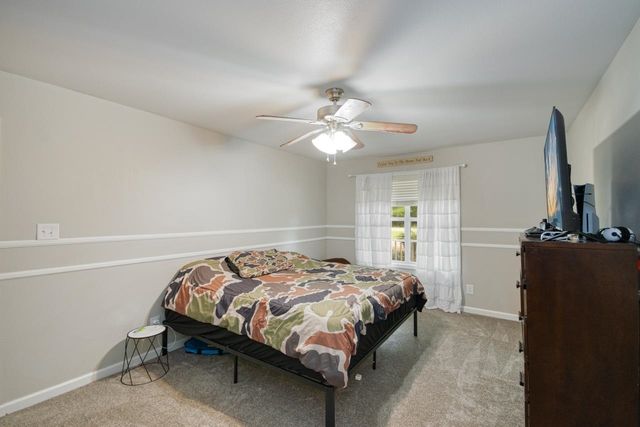 10733 NW Judy Drive, Bristol, FL 32321