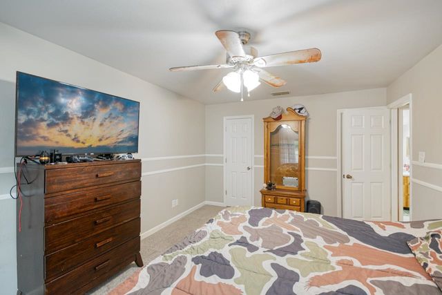 10733 NW Judy Drive, Bristol, FL 32321