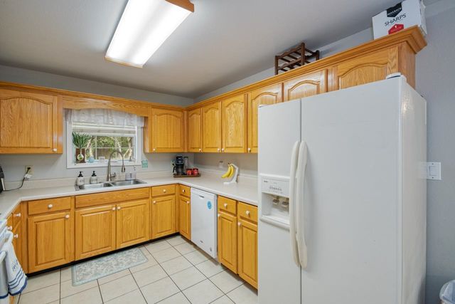 10733 NW Judy Drive, Bristol, FL 32321