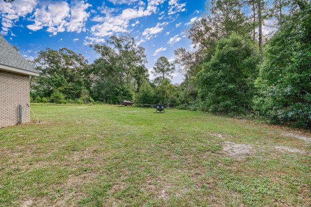 10733 NW Judy Drive, Bristol, FL 32321