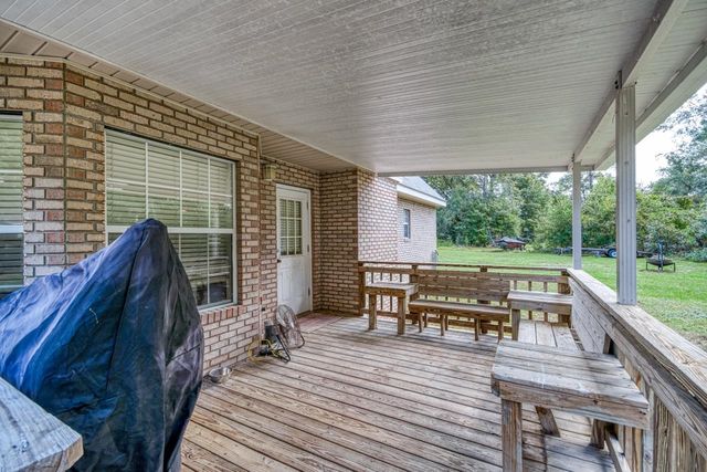 10733 NW Judy Drive, Bristol, FL 32321