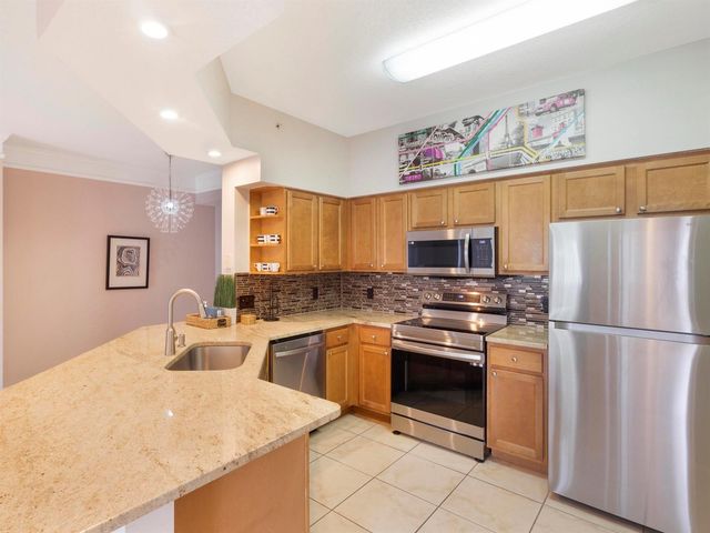 9309 Myrtlewood Circle W 9309, Palm Beach Gardens, FL 33418