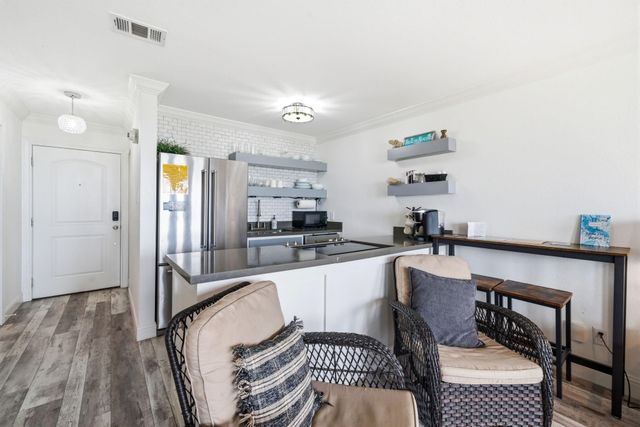 6300 Seawall Boulevard 8103, Galveston, TX 77551