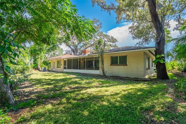 6219 6TH AVENUE S, St Petersburg, FL 33707