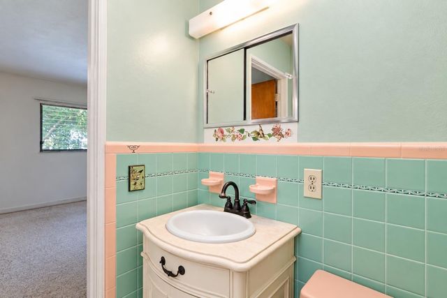 6219 6TH AVENUE S, St Petersburg, FL 33707