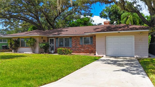 6219 6TH AVENUE S, St Petersburg, FL 33707