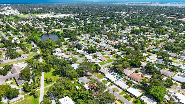 6219 6TH AVENUE S, St Petersburg, FL 33707