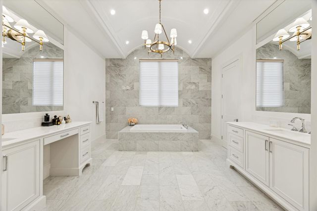 1335 Peden Street, Houston, TX 77006