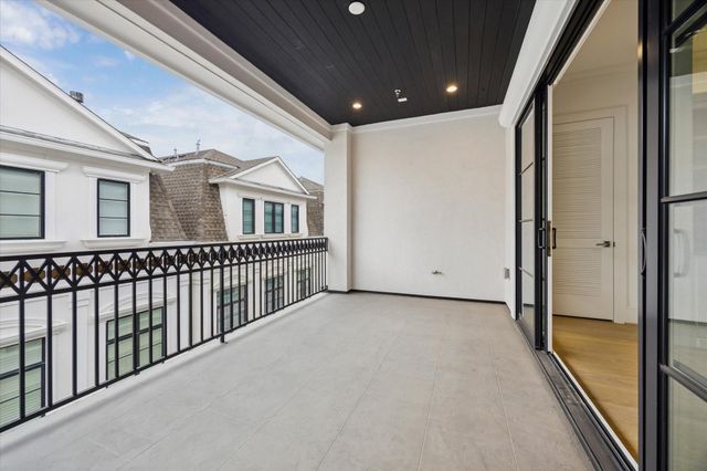 1335 Peden Street, Houston, TX 77006