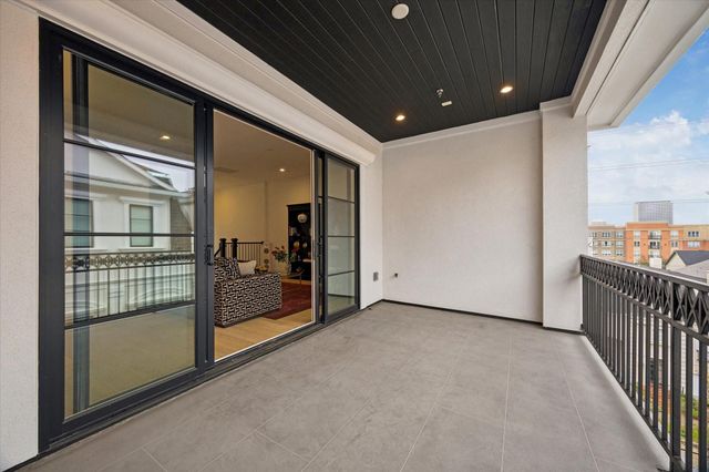 1335 Peden Street, Houston, TX 77006