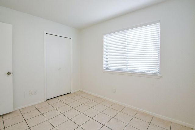 5635 Greenhill Forest Drive, Houston, TX 77088