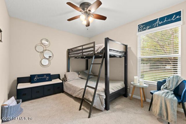 72 BRADFORD LAKE Circle, Jacksonville, FL 32218