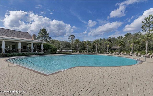 72 BRADFORD LAKE Circle, Jacksonville, FL 32218