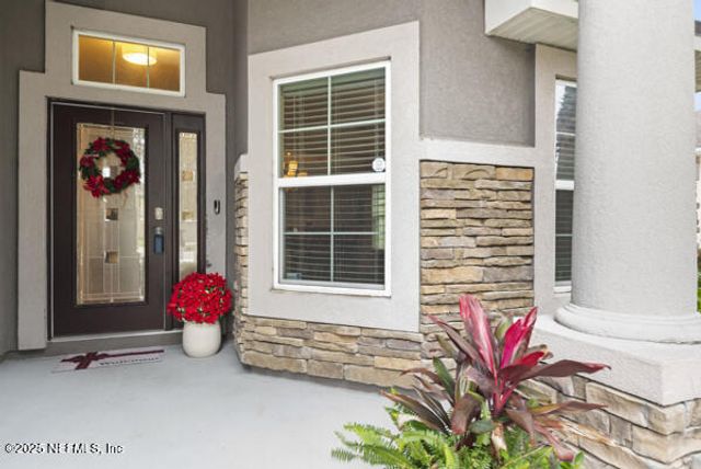 72 BRADFORD LAKE Circle, Jacksonville, FL 32218