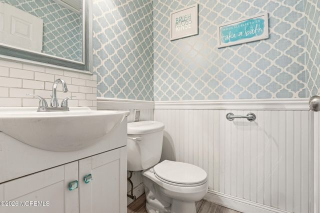 1 Mimi Lane, Howell, NJ 07731