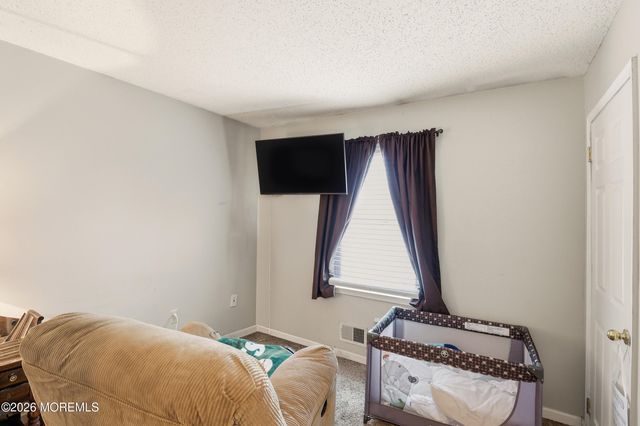 1 Mimi Lane, Howell, NJ 07731