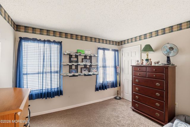 1 Mimi Lane, Howell, NJ 07731