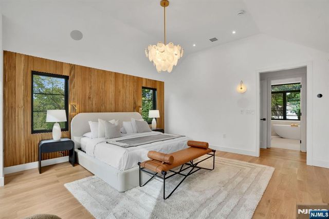 24 S Lyle Avenue, Tenafly, NJ 07670