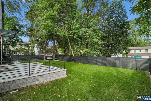 24 S Lyle Avenue, Tenafly, NJ 07670