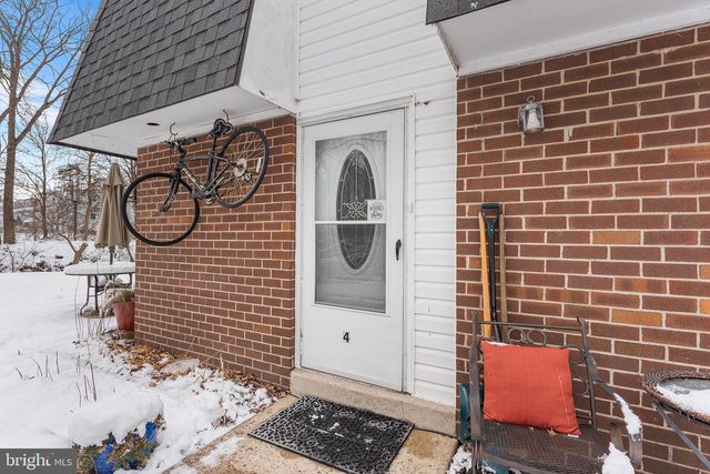 1237 GREELEY AVE, Warminster, PA 18974