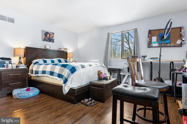 1237 GREELEY AVE, Warminster, PA 18974